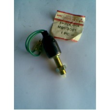 MB113081 MITSUBISHI   L100 STOP LAMBA MÜŞİR